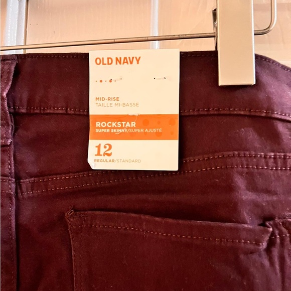 Never worn Old Navy trousers - Picture 3 of 3